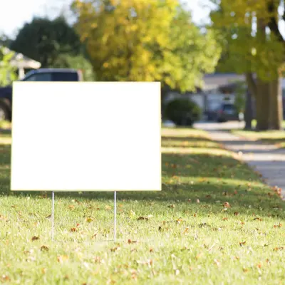 This is a picture of a blank yard sign. 